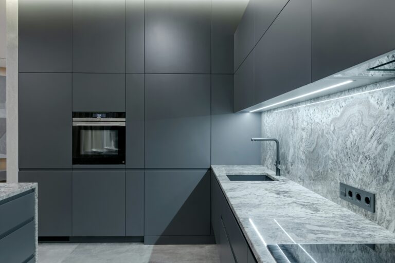 Quartzite Countertops: The Natural Stone Alternative for Modern Kitchens