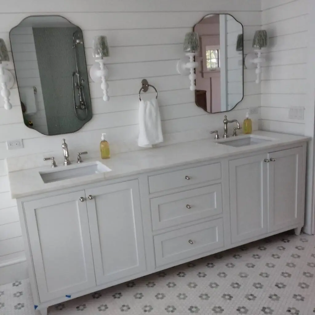 Bathroom Countertop Ideas for Tampa Bay Homes: Materials, Styles, and What Actually Works