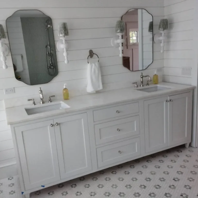 Bathroom Countertop Ideas for Tampa Bay Homes: Materials, Styles, and What Actually Works